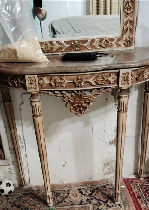 Credência bem estimada.