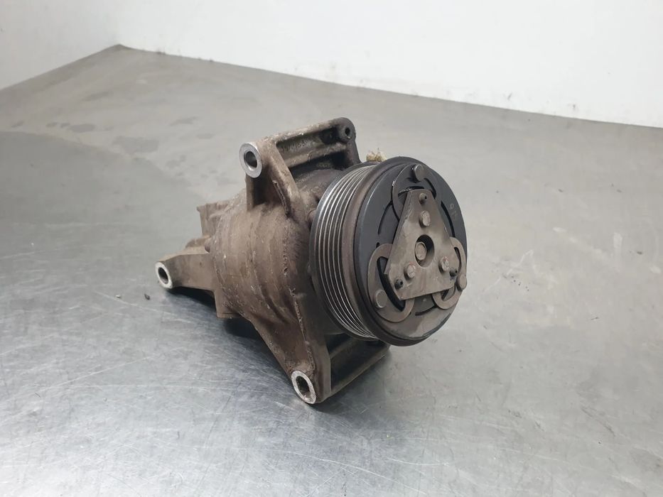 Compressor AC DACIA Duster (HM_)