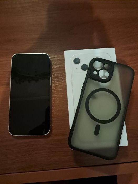 Продам айфон 13 в хорошому стані