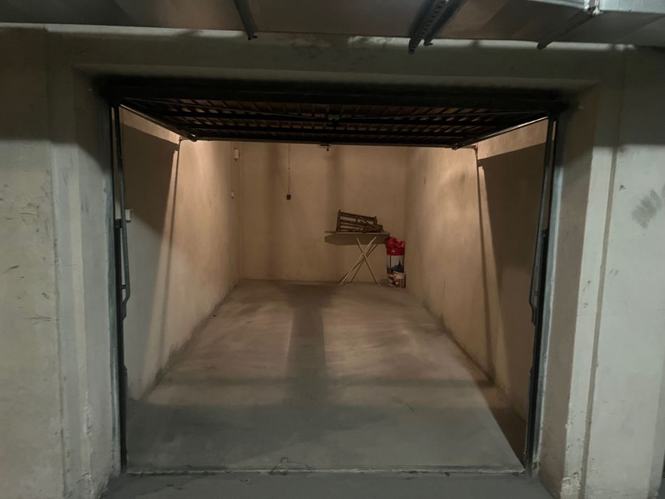 Garaż Prądnik Biały ŻABINIEC -zamykany bramą (horman) ul. Konecznego