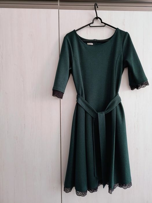 Sukienka w rozmiarze 40