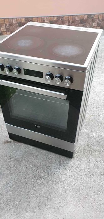 Piekarnik Beko FSM67320GXS 60cm