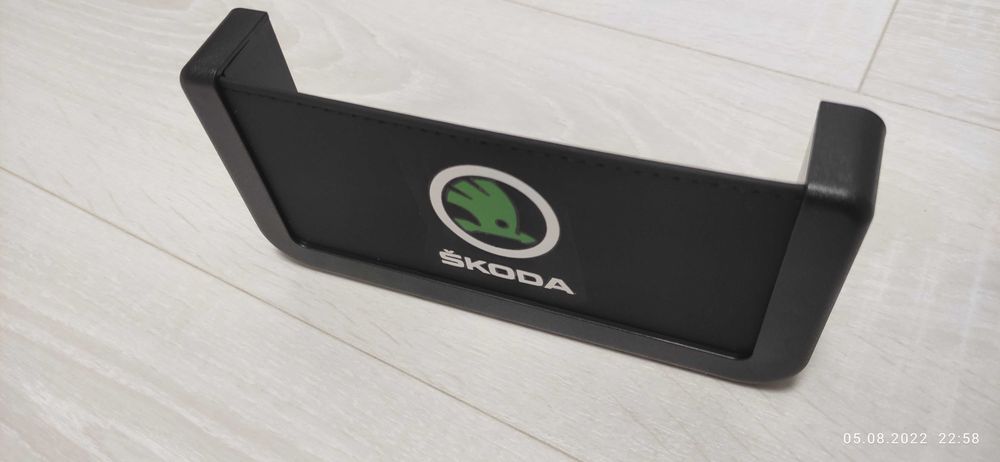 Органайзер в автомобіль Шкода (Skoda)