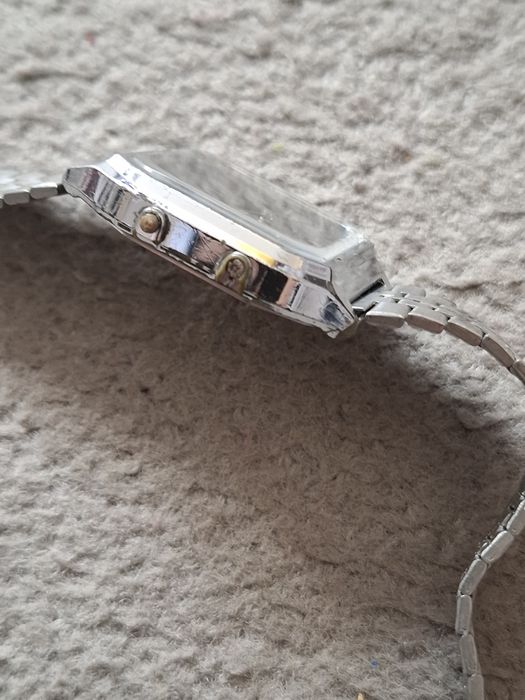 Zegarek Casio AQ 222 1984 rok