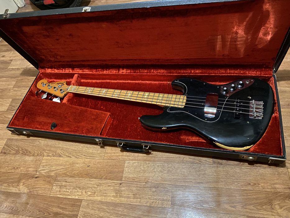 Fender Jazz Bass 1975. Джаз бас. All Original.