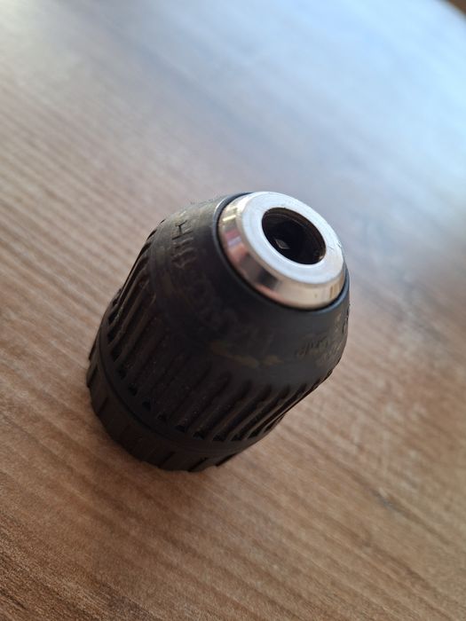 Uchwyt wiertarski samozaciskowy