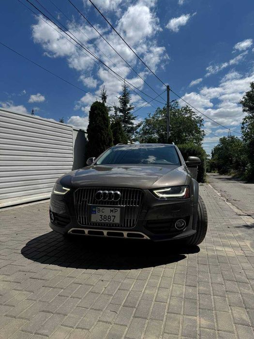 Audi A4 Allroad B8(FL)