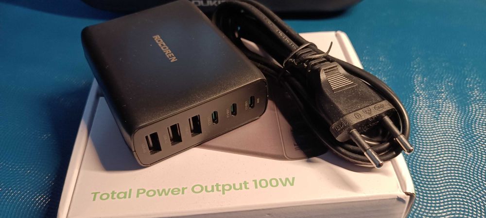 Настільна Зарядка Rocoren 100Вт 30Вт+20Вт+20Вт+10Вт+10Вт+10Вт