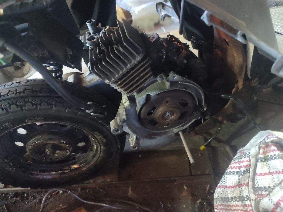 Продам Хонда диджей 1