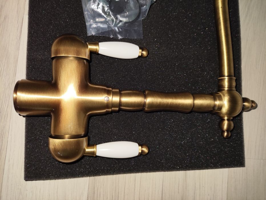 Bateria kuchenna SMEG MAP77PO mosiężna do wody kranowej i filtrowanej.