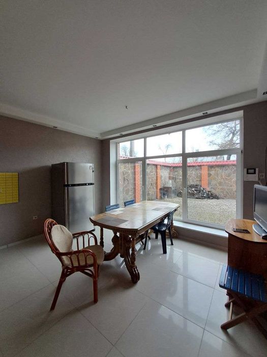 Продам  на Слободке!