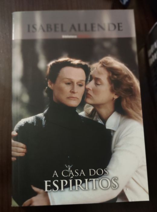 Livro "A Casa dos Espíritos"