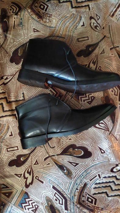 Продам черевики чоловічі шкіряні