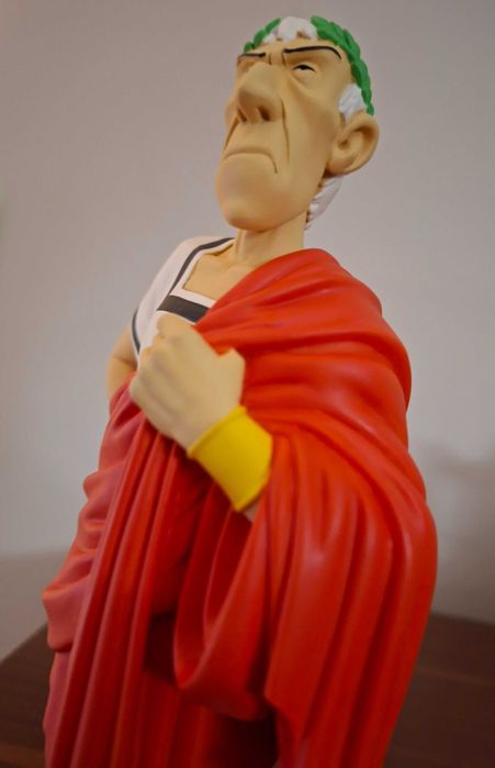 Busto em resina de Júlio César. Universo Asterix