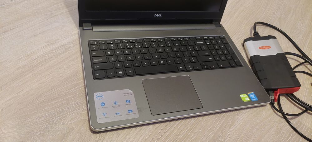 Laptop+ Delphi i5 ssd