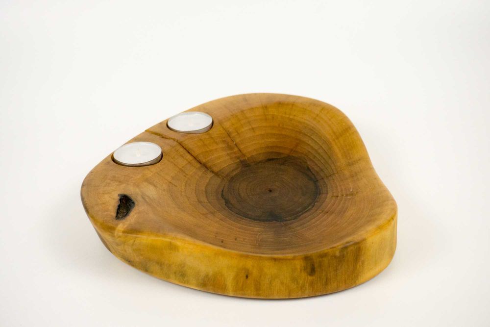 Patera z drewna orzecha
