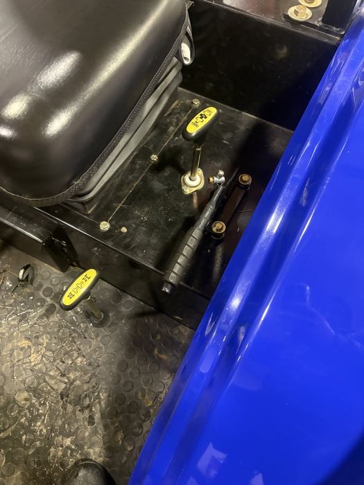 Трактор KENTAVR F244XU на гарантії