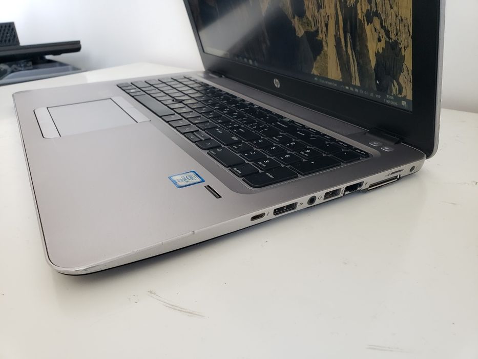 HP elitebook 850 g3, 15,6" IPS, i5-6300U, 8gb Ddr4, 240gb nvme