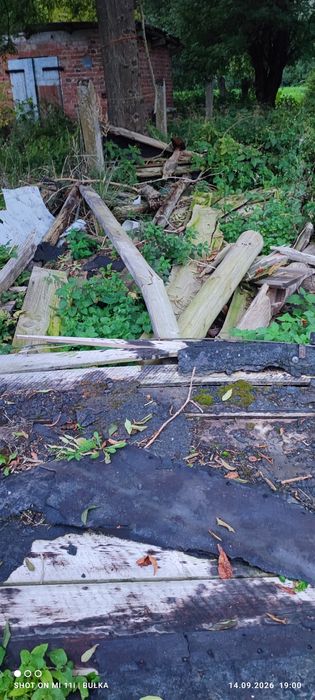 Oddam drewno ze starej stodoły