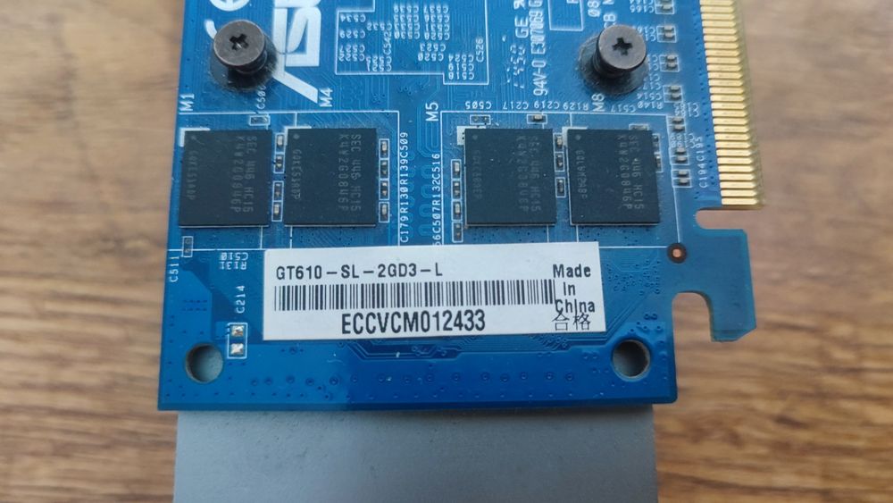 Gráfica Asus GT610