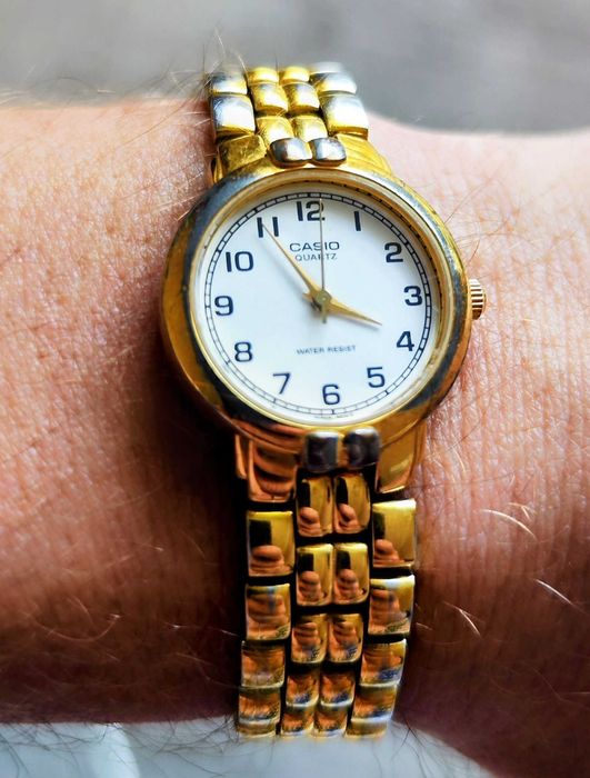 Годинник наручний Casio ltp-1173 часы наручные