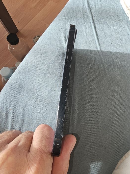 Iphone 14 plus zablokowany