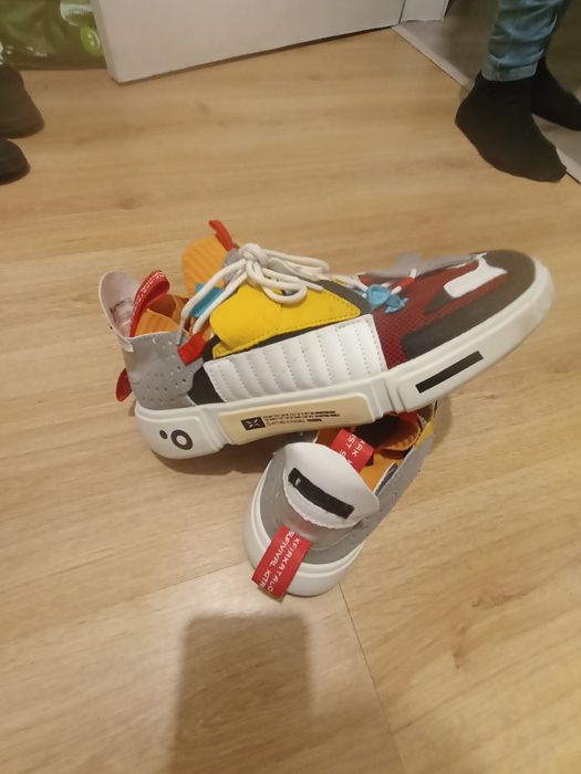 Tênis espetaculares