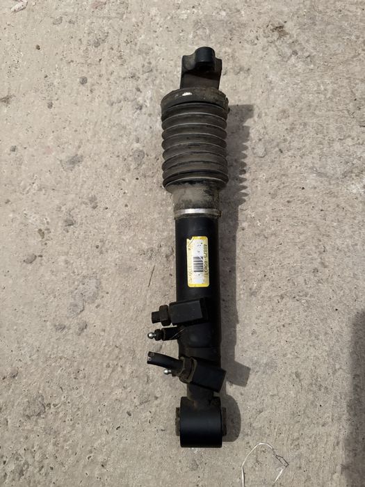 Гидроцелиндер KDSS Лексус GX460