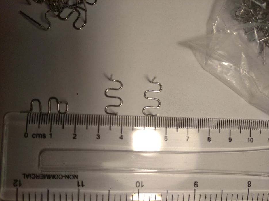 Скоба для паяльника по пластику 0.8мм.500шт.