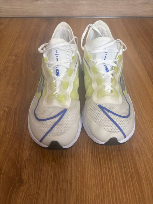 Кросівки Nike Zoom Fly 3 — купити недорого на OLX.ua