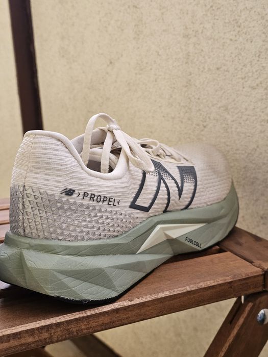 New Balance buty do biegania MFCPRCA5 46.5