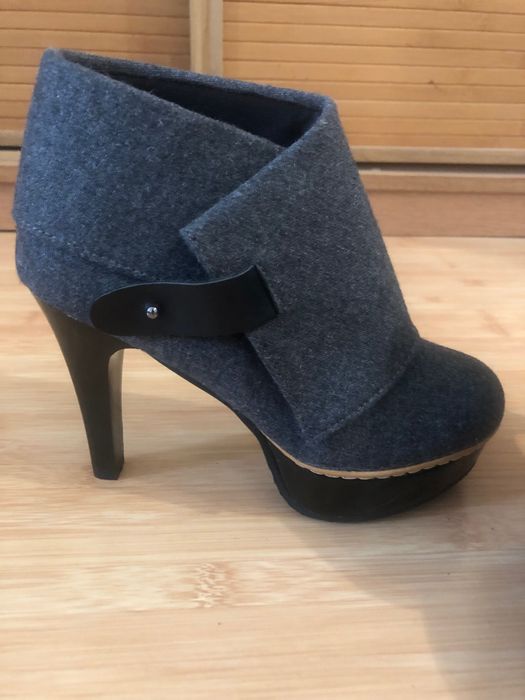 Жіночі сірі зимові вовняні батальйони