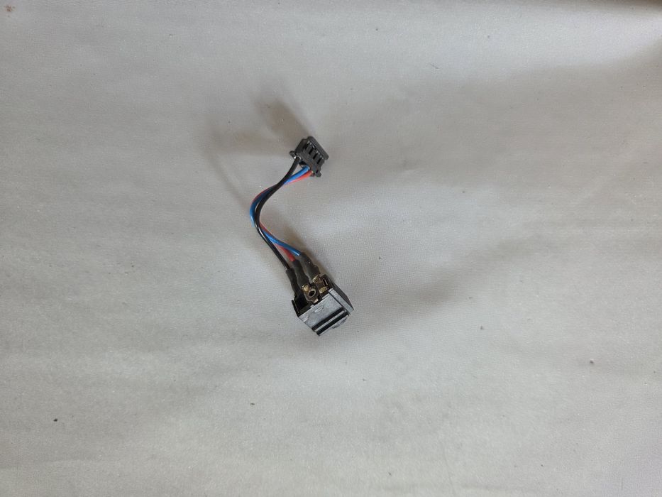 Sprzedam gniazdo zasilania do laptopa Fujitsu SIEMENS LIVEBOOK P772