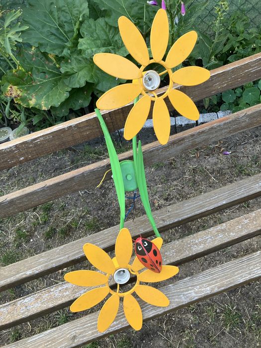 Lampa sufitowa do pokoju dziecięcego