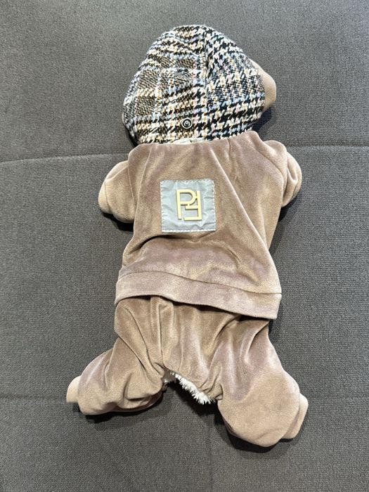 Собачий одяг та аксесуари( комбінезон , жилетка, догляд для ротової )