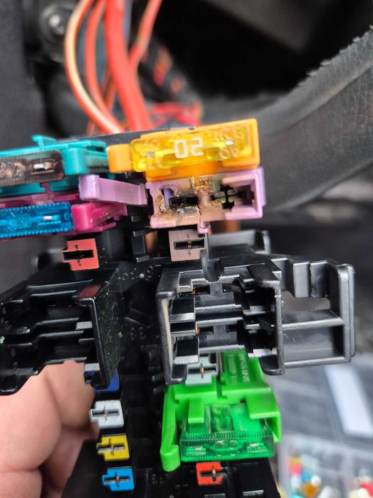 Mobilna Auto Diagnostika Elektryka. Awaryjne otwieranie auta .