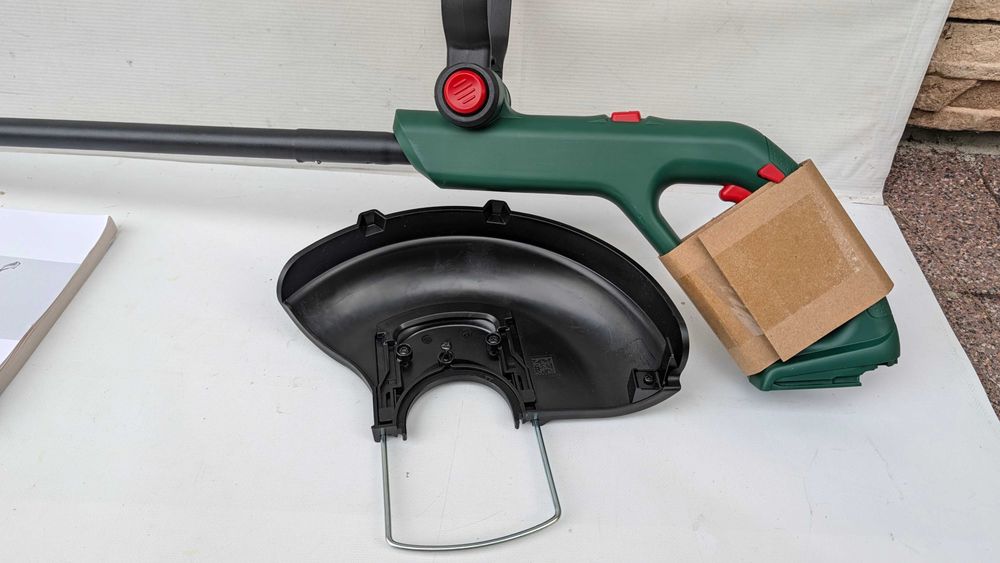 Podkaszarka do trawy Bosch EasyGrassCut 18V-26 solo