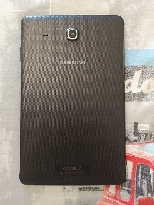 Планшет Samsung Galaxy Tab E SM-T560 9.6