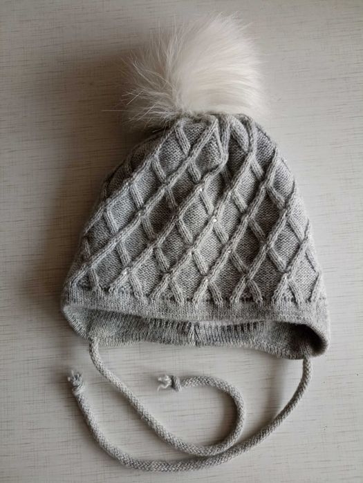 Шапка зимова на дівчинку