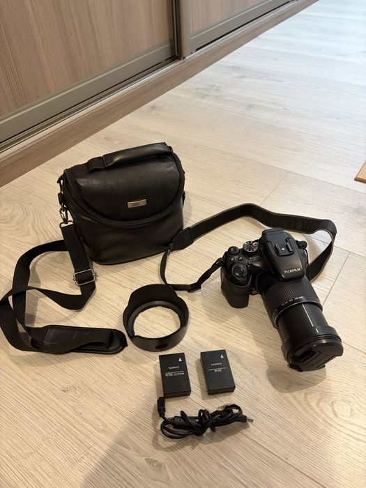 Aparat Fujifilm Finepix S 100 fs, sprawny, zestaw, brak ładowarki