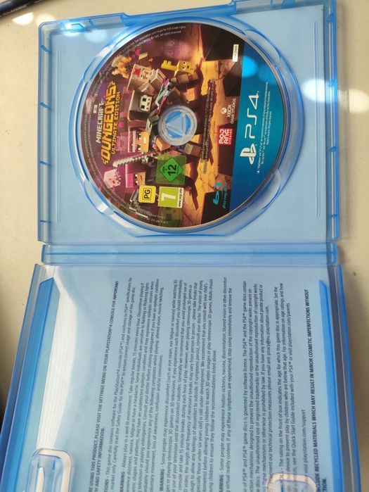 Minecraft dungeons ultimate edition ps4