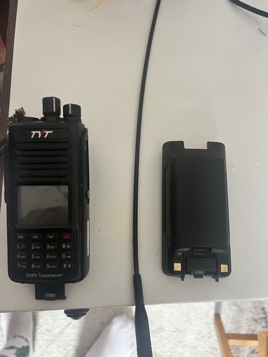 Продам трофейну рацію