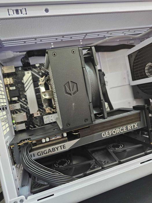 Komputer Gamingowy i5-14400F/B660/16GB/512GBSSD/RTX5060(8GB)/500W/W11