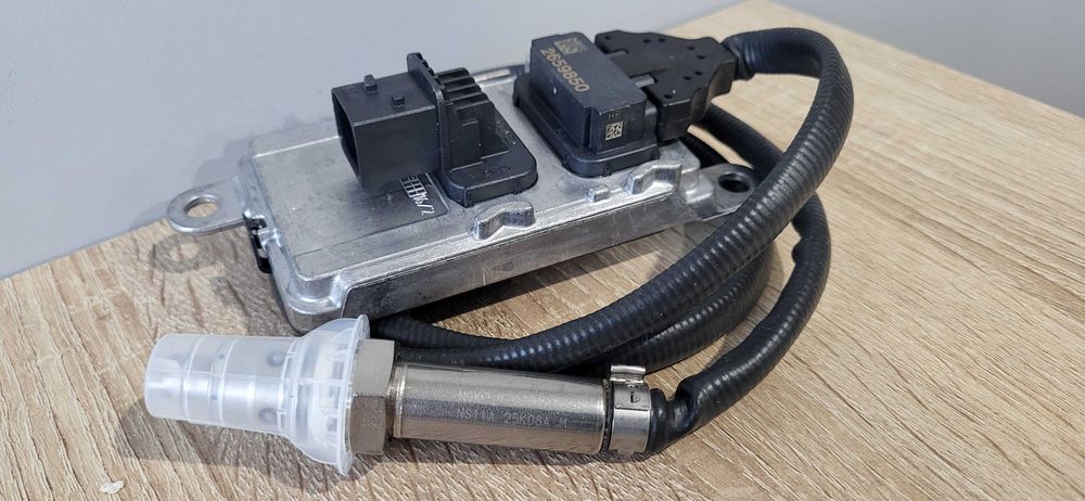 Czujnik Nox Sensor Scania R, S Oryginał Nowy Vitesco za Katalizatorem ...