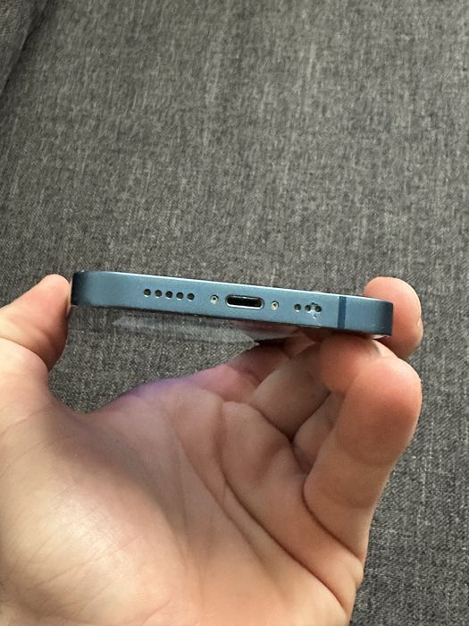 Iphone 13 128гб всі функції працюють