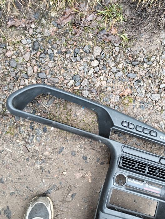 Консоль панелі приладів торпеди ВАЗ 2114 2115 Б у Авторозборка