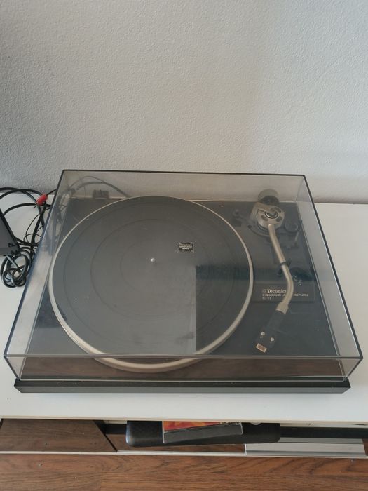 Gramofon Technics sl-22
