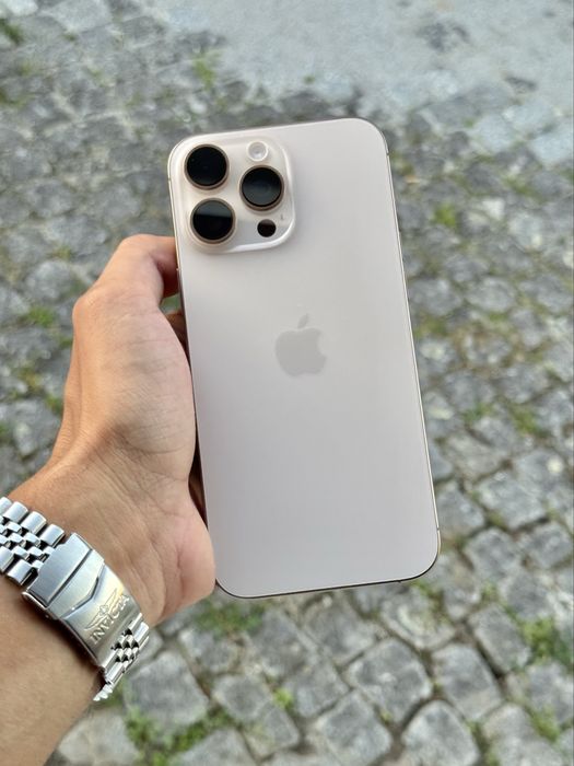 iPhone 16 Pro Max 256GB Desert C/Garantia