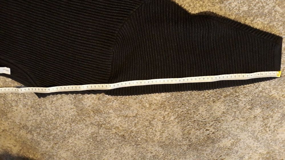 Grafitowy sweterek ZARA w prążki