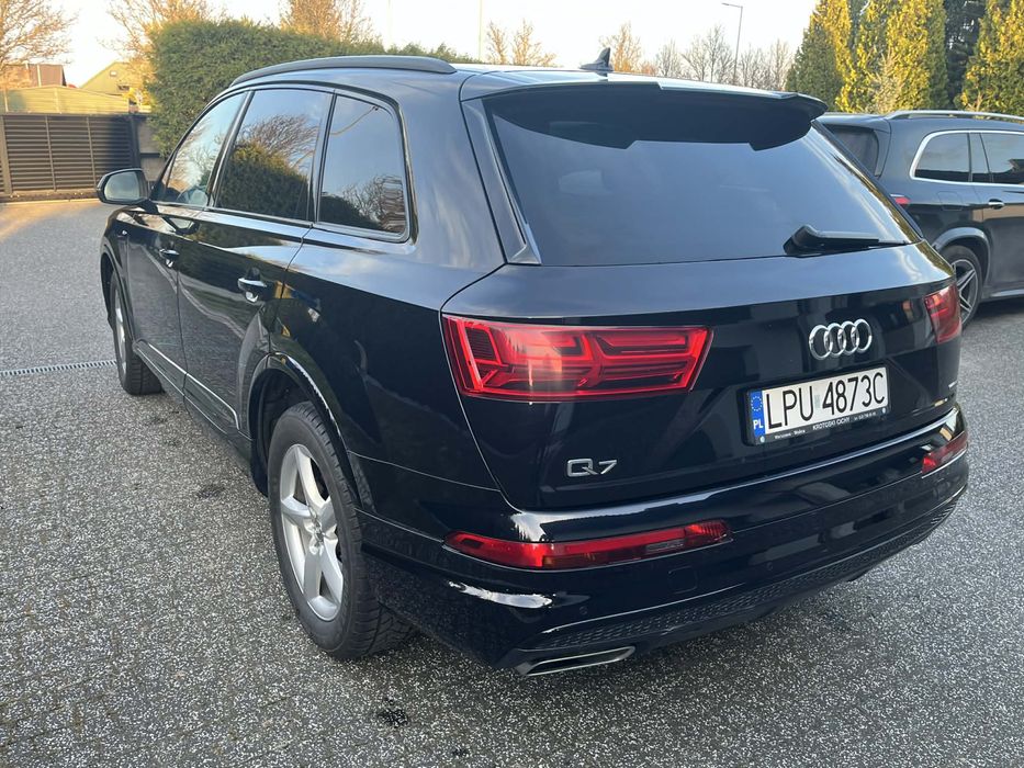 Audi Q7 quattro s-line, 3.0 tdi - vat 23%, cena netto